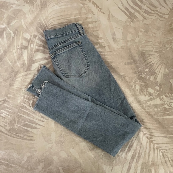 Loft High-rise Skinny Jeans - Picture 3 of 4